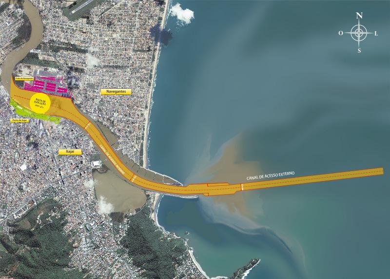 Figura 5. Delimitação da área do canal de acesso ao Porto Organizado de Itajaí alvo da dragagem de aprofundamento e adequação- bacia de evolução, canal interno e canal externo. Fonte: AQUAPLAN (2009).