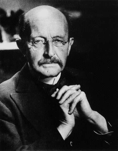 Teoria de Planck Hipóteses de Planck Desde a antiguidade sabia-se que os corpos emitiam ou absorviam energia radiante.