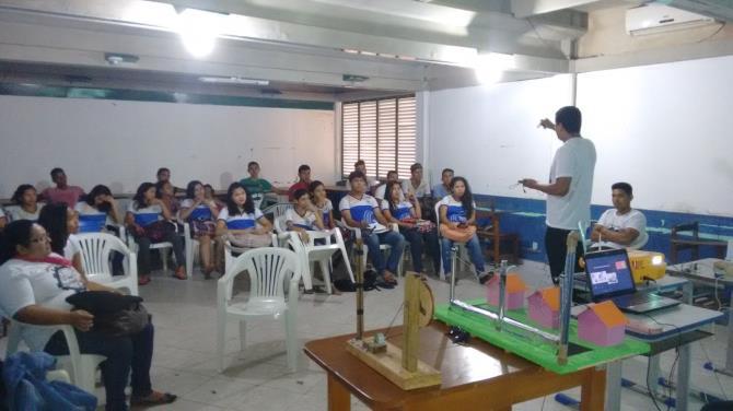 Metodologia Este trabalho foi realizado no dia 07 de dezembro de 2016, na Escola Estadual de Ensino Fundamental e Médio Monsenhor Mâncio Ribeiro, localizada no município de Bragança, PA.