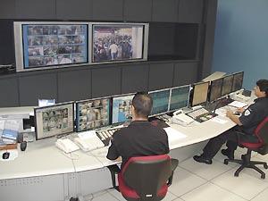 TELECOMUNICAÇÕES - PRINCIPAIS INOVAÇÕES Sistema de monitoramento MODERNIZAÇÃO monitoramento visual no CCO, salas de controle das estações e Centro de Seurança câmeras de vídeo em todos os elevadores
