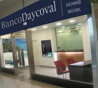 O Banco Daycoval possui, atualmente, 31 agências, estabelecidas em 18 estados, mais o Distrito Federal.