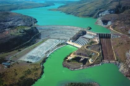 Residuais Profundos; Rochas Graníticas e Gnaisses; Clima