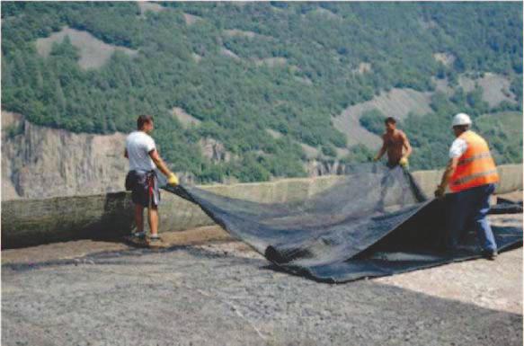 Tabela 1. Características das geogrelhas.