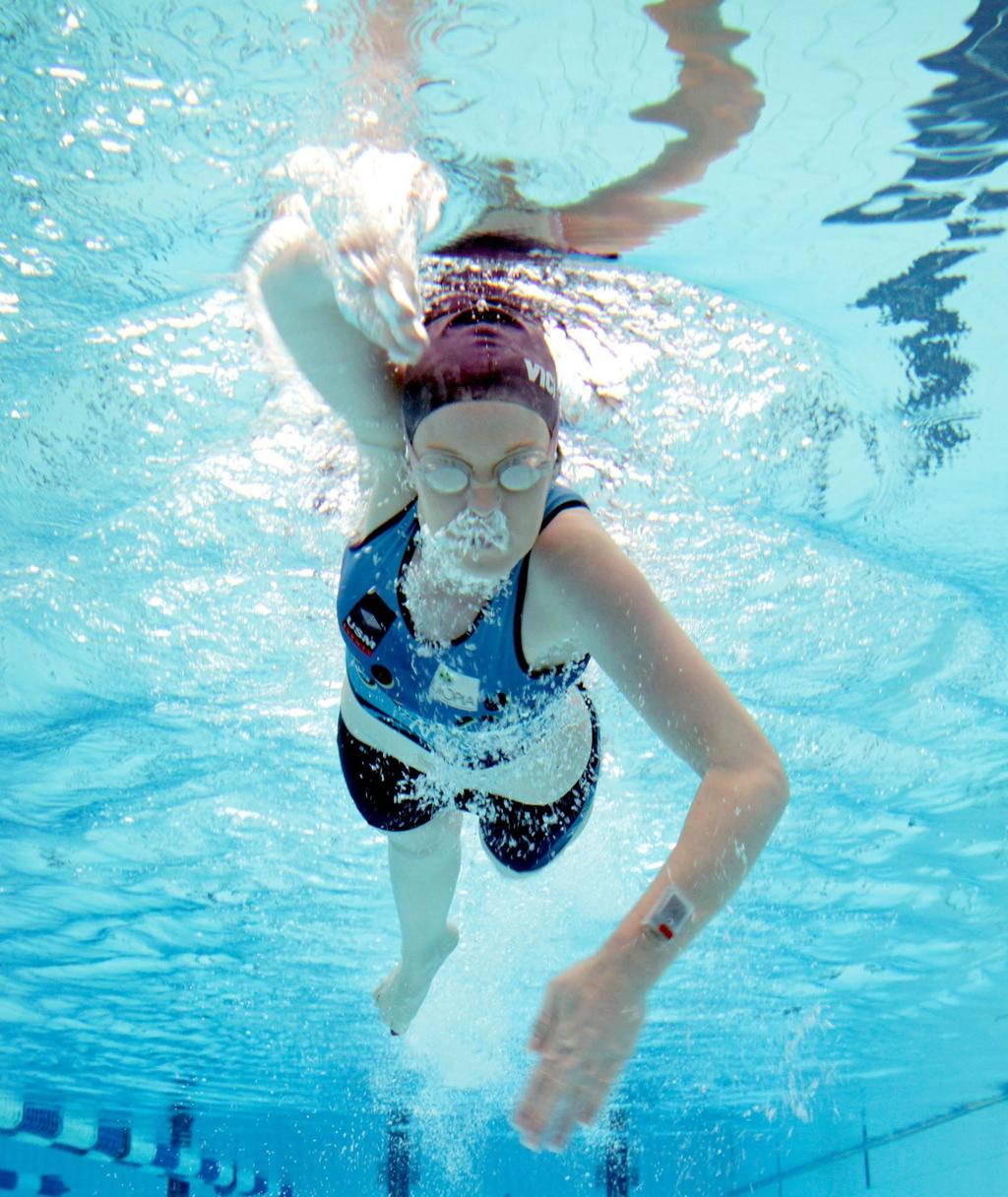 Na FEUP Wearable Monitoring Unit for Swimming Performance Analysis (2012) Protótipo para analisar o desempenho de um nadador, através de