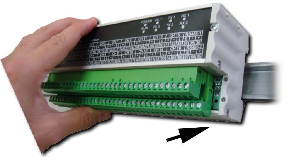 Os seguintes passos devem ser realizados com o auxílio da chave de fenda e instalado em trilho padronizado DIN 35mm. Conforme ilustrado. 1.