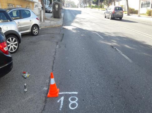 situado depois das bombas de combustível da BP, no sentido contrário ao do trânsito. 37 o 01 31.