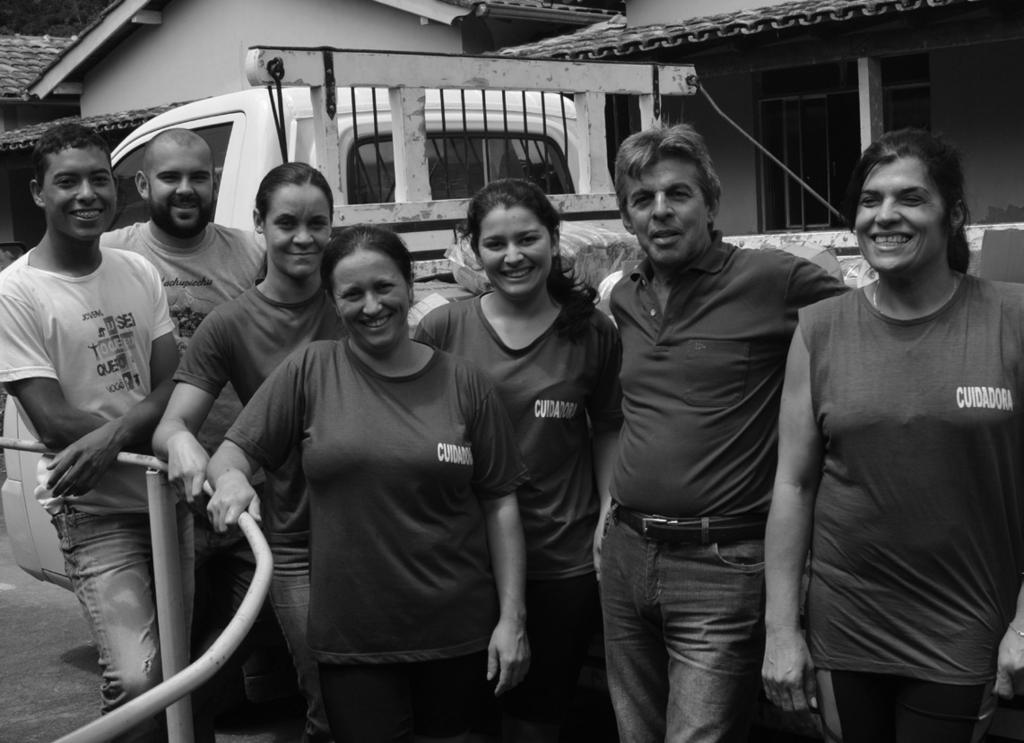 Casa de Repouso de Rio Espera recebe doação de alimentos O ano de 2016 terminou com uma bonita ação realizada por um rioesperense.