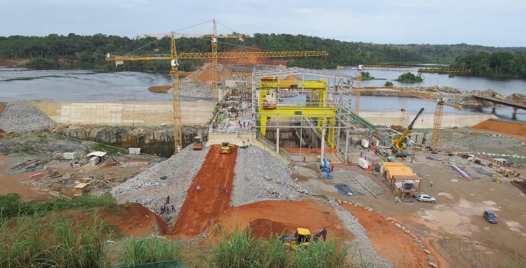 UHE Cachoeira Caldeirão 219 MW / 129,7 MW médios Vista da casa de força e desvio do rio UHE São Manoel 700 MW / 409,5 MW médios Vista geral Inicio dos PPAs: jan/2017 Status da obra (dez/14): 68,7%