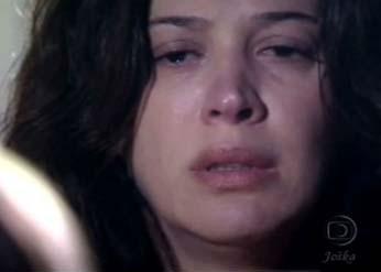 Esta cena revela como uma personagem secundária, no caso, Lara, pode contribuir para dar credibilidade ao heroísmo ou anti-heroísmo das protagonistas.