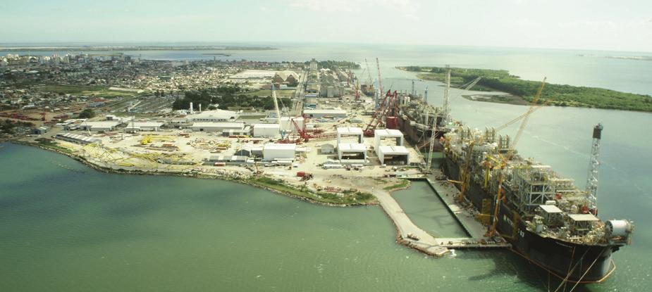 造船 NAVAL 随着巴西国家石油公司 (Petrobras) 恢复对造船和海上采油的投资, 造船这一行业在巴西再次复苏, 尤其是在南大河州 格兰德河市 (Cidade de Rio Grande) 的造船基地由于具有从事该行业所需的优越地理条件, 因此成为代表投资的重点 多家造船厂已相继在当地的港区落户, 并且在营运中, 这当中包括有 QGI ERG1 和 ERG2 造船厂 在圣若泽度北