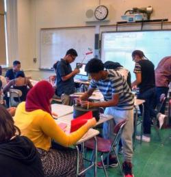 Brooklyn School for Collaborative Studies Desafio: Como criar ambientes colaborativos em uma escola?