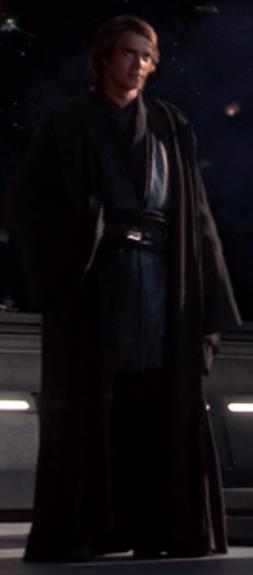 42 Figura 18 Anakin como Cavaleiro Jedi Fonte: Episódio III A Vingança dos Sith (2005). No Episódio III, Anakin deixa de ser um Padawan e torna-se um Cavaleiro Jedi.