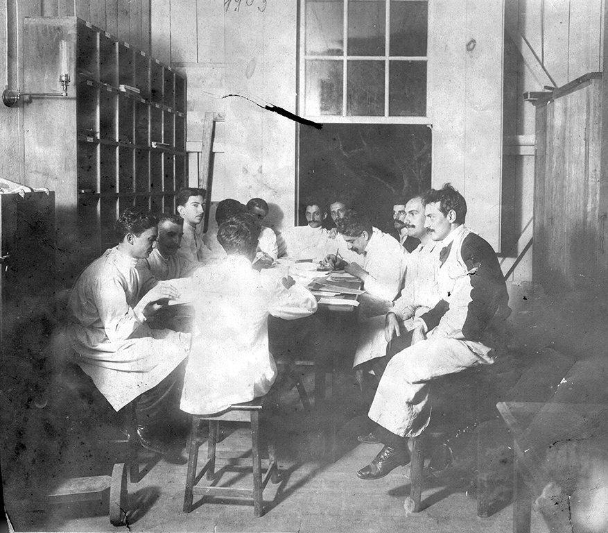 Instituto Soroterápico Federal, 1904.