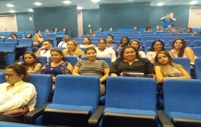 A atividade contou com a participação de 16 alunos que realizaram visita domiciliar para realizar entrevista social a