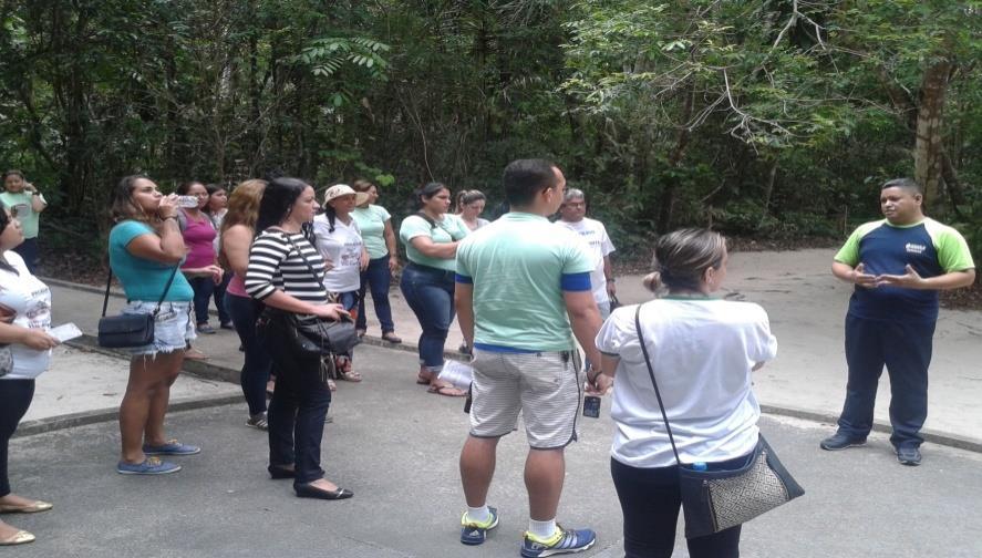 No primeiro momento foram apresentados aos estagiários, como se deu a formação do Parque como conhecemos hoje, ações e projetos realizados no Parque em parcerias com universidades.