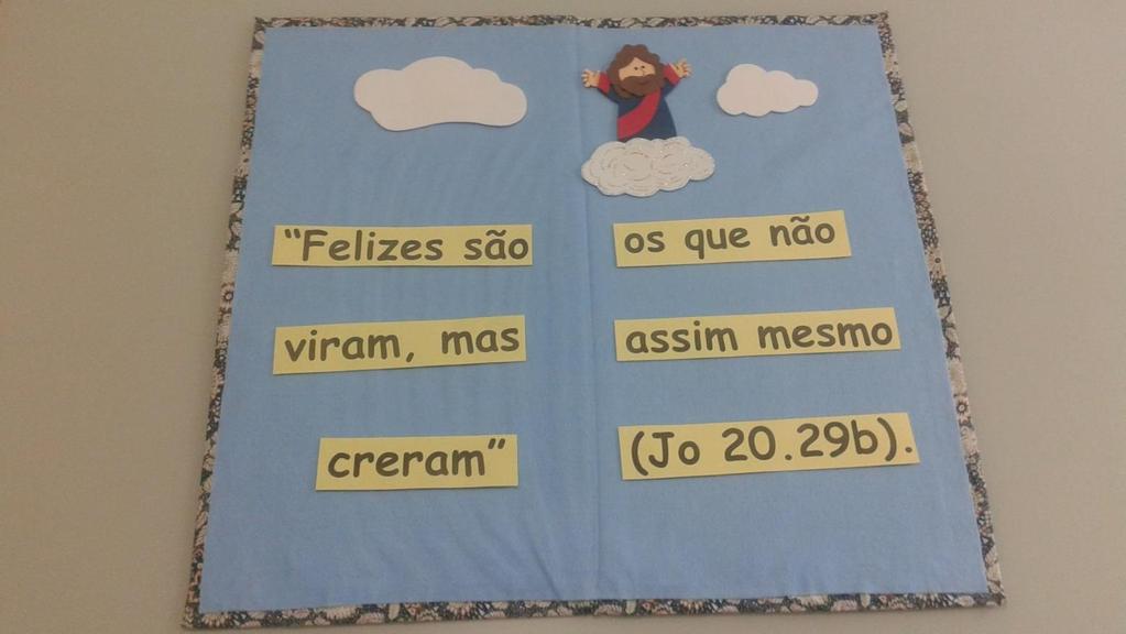 Acomode seus alunos em seus lugares e prossiga com a aula.