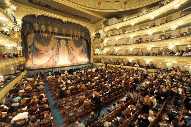 Teatro Mariinsky Teatro histórico de ópera e balé em São Petersburgo, inaugurado em 1860.