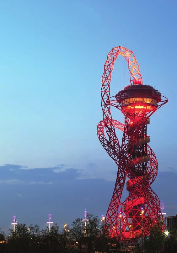 ArcelorMittal Orbit construída no Parque Olímpico Queen Elizabeth para os Jogos Olímpicos de