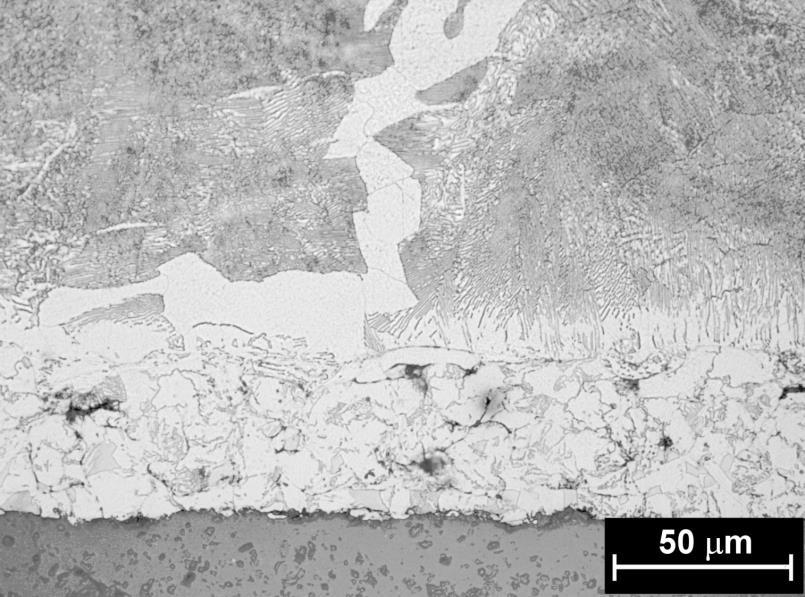 113 da interface foi medida com ajuda do programa ImageJ, obtendo o valor de 42,50 ± 6,39 µm que, como no caso apresentado na seção anterior, é uma ordem de grandeza maior que a espessura do filme de