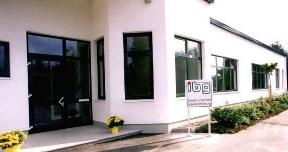 História 1994 Fundação da filial em Detroit, EUA 1995 Certificação DIN EN ISO 9001 1997 Mudança para a fábica atual, em Ebermannstadt, perto de Nürnberg, Alemanha Lançamento do eddynomic 1998