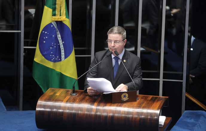 Foto: Gerdan Wesley Temos em Minas um grupo político forte, do qual faz parte o prefeito Márcio Lacerda, e no momento certo vamos conversar sobre a sua sucessão (.