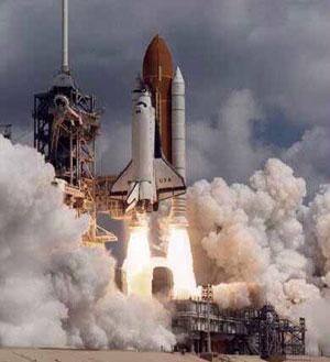 Space Shuttle Solid Rocket Booster Propelente: Perclorato de amonia (oxidante 69.