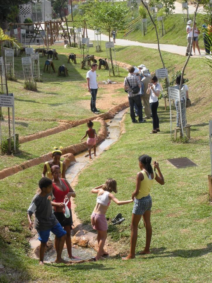 FONTE POÇOS DE ABSORÇÃO, PISOS