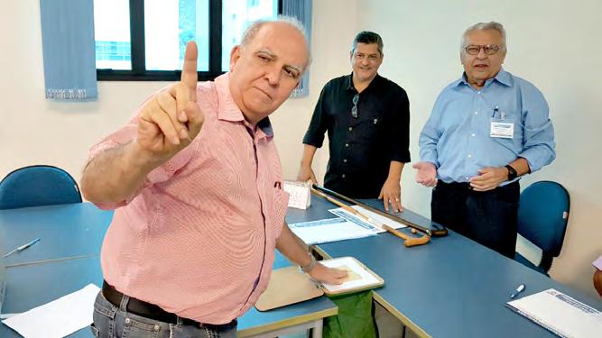 José Luiz Ribeiro, acompanharam o trabalho de apuração dos votos e parabenizaram a nova