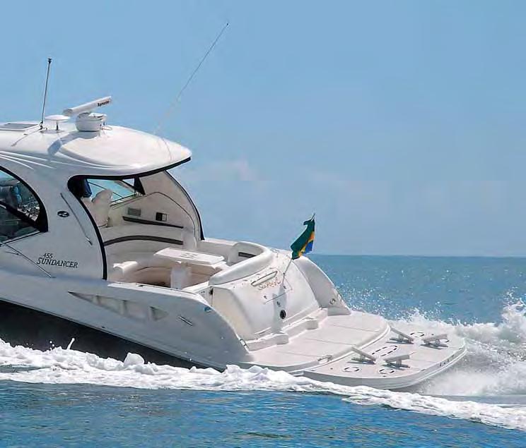 SUNDANCER Uma beleza americana Teste776 SEA RAY 455 SUNDANCER Velocidade máxima 31 nós (a 2 700 rpm)