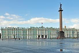 (fechado as segundas-feiras) Valor por pessoa: 99,50 + IR 6,50 Peterhof - 4 horas Peterhof, também conhecido como "Versailles russo" foi a