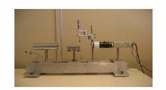 Capítulo 3 Procedimentos Experimentais 37 Figura 3.3 - Aparato experimental utilizado para a medida de ângulo de contato 3.4 