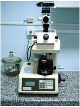 Capítulo 3 Procedimentos Experimentais 41 Os testes de desgaste com o microscópio, i.
