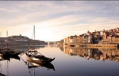 A segunda maior cidade de Portugal, o Porto é detentor de uma beleza única.