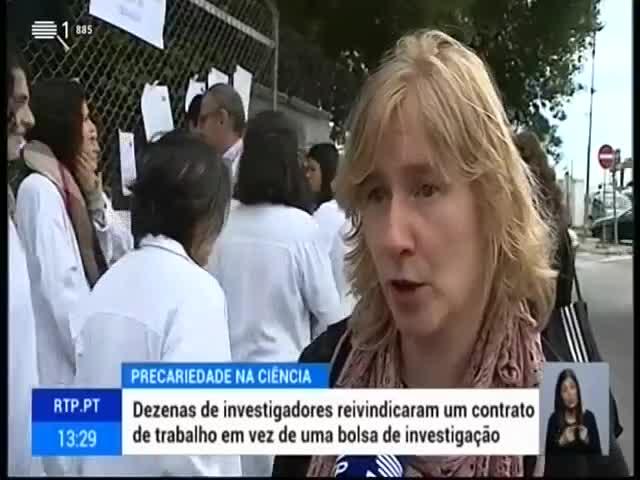 contra a precariedade na ciência.