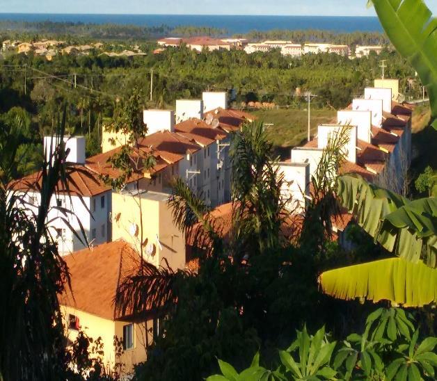 Fotos 03 e 04: Residenciais do Minha Casa Minha Vida no loteamento Mar Belo. Fonte: Visita de Campo, 2015.