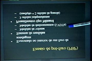 Em geral, não há imagem contínua por mais de 10 segundos, na televisão ou no cinema, o que predispõe a percepção do espectador à leitura dessa fragmentação.