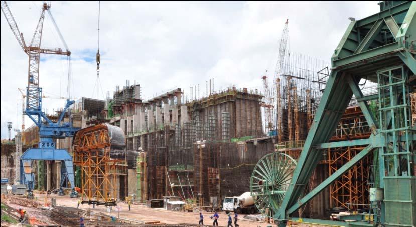 Projeto hidrelétrico em construção: Jirau atualização financeira Cronograma e custo da construção acordados com empreiteiro principal CAPEX atualizado para BRL 15,1 bilhões (1)(2) (dezembro de 2011)