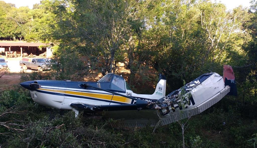 1.1. Histórico do voo A aeronave decolou da pista de Espumoso, RS (SSEZ) para fazer voo de aplicação agrícola na localidade de Barra do Colorado, em Tapera, RS, sem plano de voo e com apenas o piloto