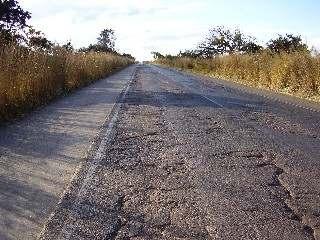 realizados investimentos anuais de R$ 2 bilhões em manutenção. Desde 1995, a Confederação Nacional do Transporte (CNT) realiza a Pesquisa Rodoviária.