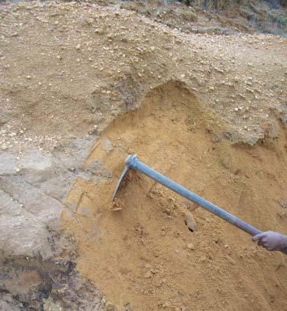 Dosagem do solo-cimento A ABCP publicou dois métodos de dosagem do solo-cimento: o método geral e o simplificado.