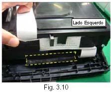 5 Coloque o mecanismo de CD no gabinete do aparelho, tome cuidado para não dobrar o feltro 100 e 180 conforme explicado