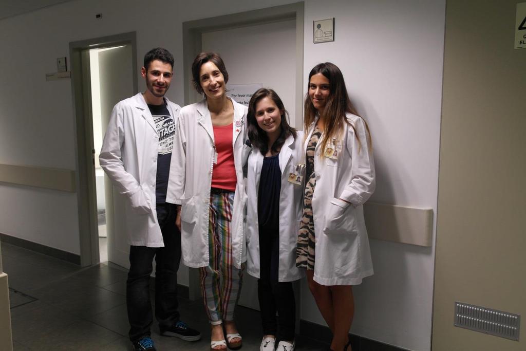 AGRADECIMENTOS Inicialmente gostaríamos de agradecer à Drª Patrocínia Rocha pela oportunidade que nos concedeu em estagiarmos nos Serviços Farmacêuticos do Hospital Geral de Santo António.