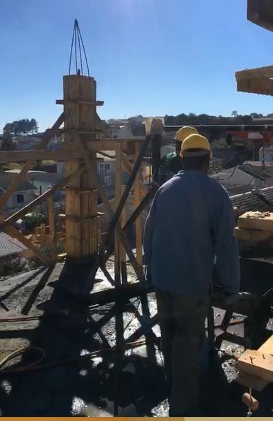 21 Para os pilares utilizou-se concreto feito in loco para concretagem, utilizando as medidas da padiola e betoneiras para