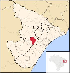 A cidade de Aracaju, foi criada em 1985 num povoado de pescadores denominado Santo Antônio do Aracaju, sua fundação foi motivada por cunho econômico e político, tendo como função abrigar o sistema