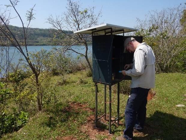 detecção de base fixa de radiotelemetria.