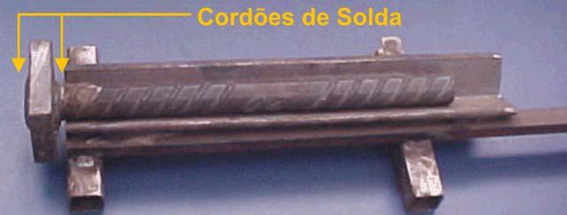 74 3.4 DETALHAMENTO DOS MODELOS ENSAIADOS Os pinos foram fabricados com barras de aço CA-5, como haste, e chapas metálicas de aço SAC-145 como cabeças da ancoragem.