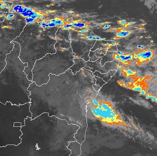 UTC e, para o dia 22 às (c) 0000 UTC, (d) 0130 UTC, (e) 0200 UTC, (f) 0400