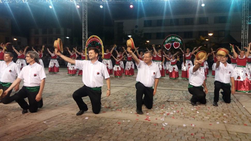 CULTURA E LAZER A ssumímos a dinamização e valorização da oferta cultural em Canidelo como uma das nossas áreas de