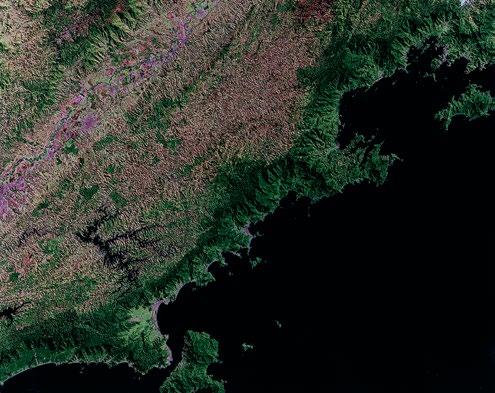 1 TM-LANDSAT-5 Imagem da região nordeste de São Paulo obtida do satélite TM-Landsat-5.
