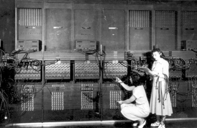 Dificuldade de implementação Tempo de vida médio Refrigeração ENIAC (US Army)